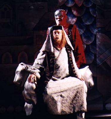 {Edward Randall as King David with Siegfried Vogel as the Dark Angel}