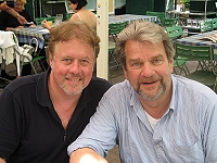 Edward Randall und Wolfgang Brendel in dem Stammrestaurant "Gösser"