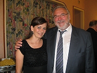 Kerstin Randall und Hans Sotin (Gurnemans) bei der Premierenfeier