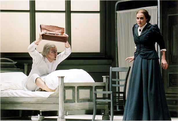 Regine K�bler as Magdalena and Dietrich Greve as Johannes