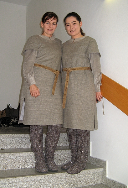 Kerstin Randall und 	Akiko Ito- Ende als Knappen